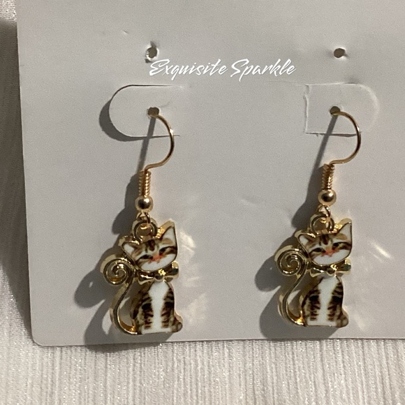 😸Adorable GoldTone Acrylic Tabby Cat Hook Drop Dangle Earrings - Picture 7 of 14